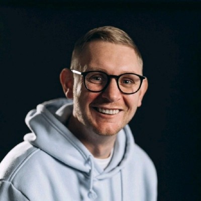 Daniel B.